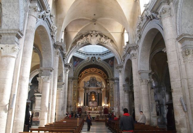 イタリア ローマ・サンピエトロ大聖堂周辺にあるオシャレでおすすめな観光スポット9選！情報はこちらから -おすすめ旅行を探すならトラベルブック