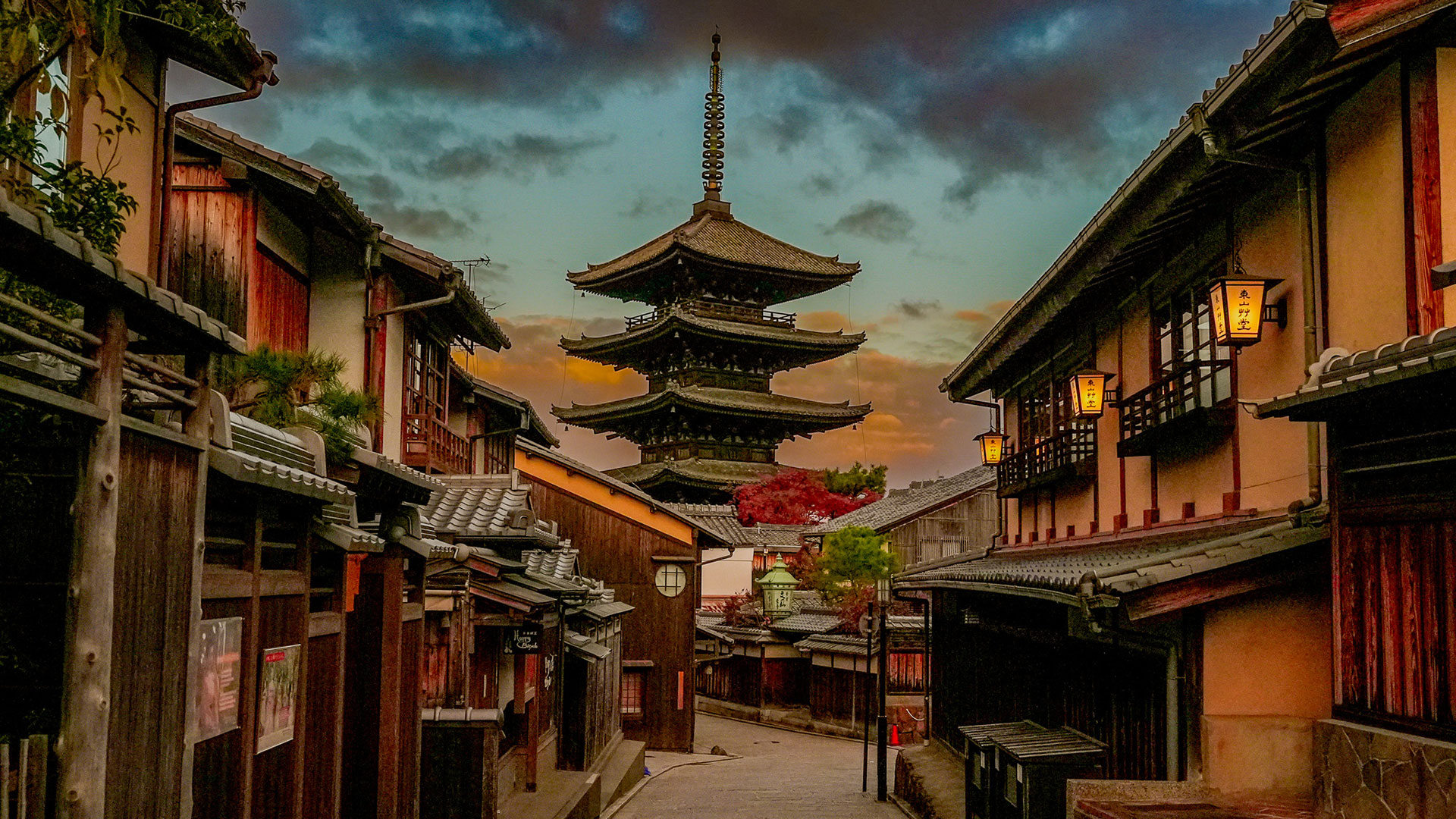 東山 法観寺 八坂の塔 のアクセス、拝観料、見どころ、混雑などの観光情報 -