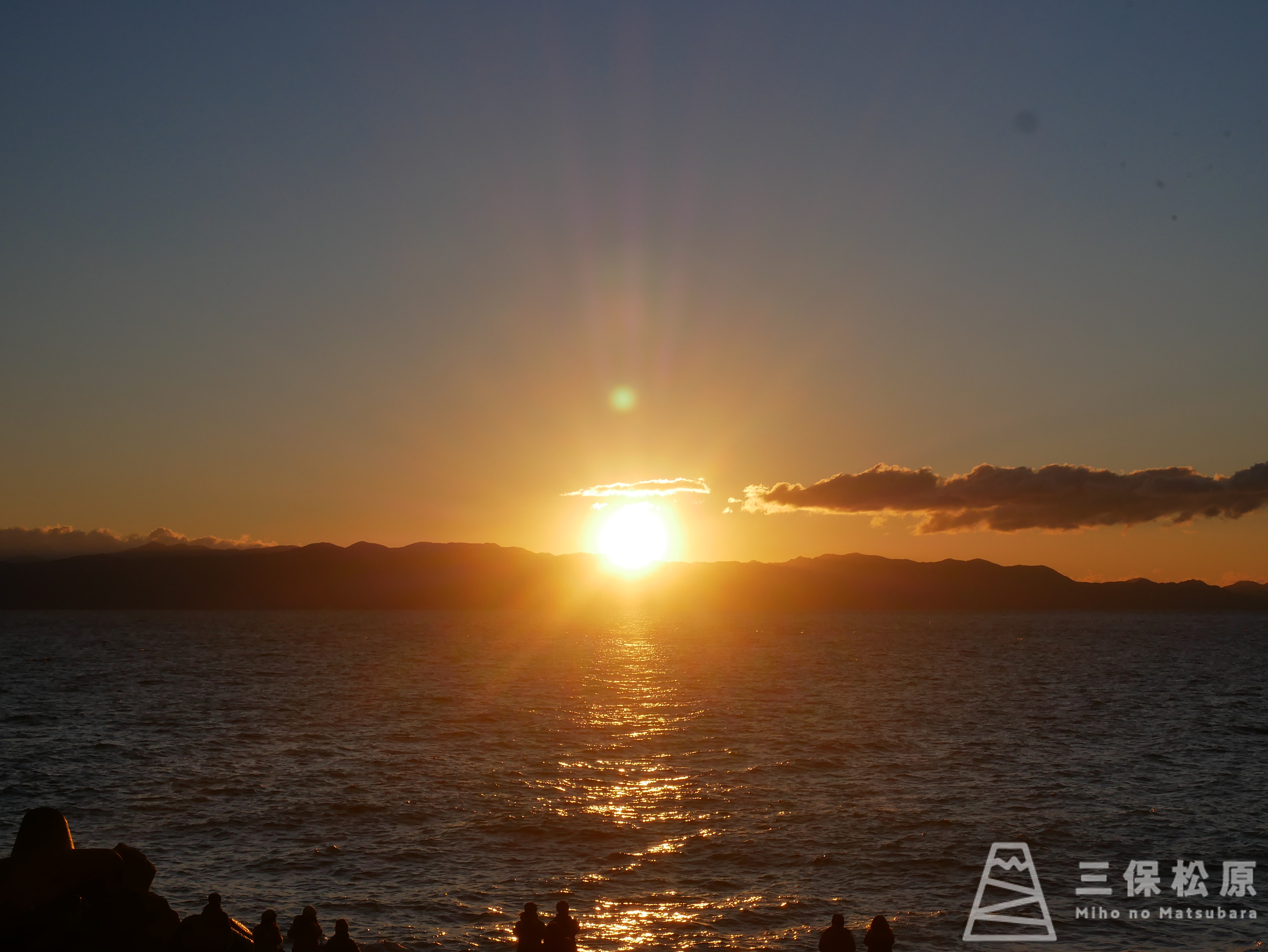 キャンプ イン ジャパン ～～ファミリーアウトドアブログ～～:世界遺産『三保の松原』で年越し車中泊