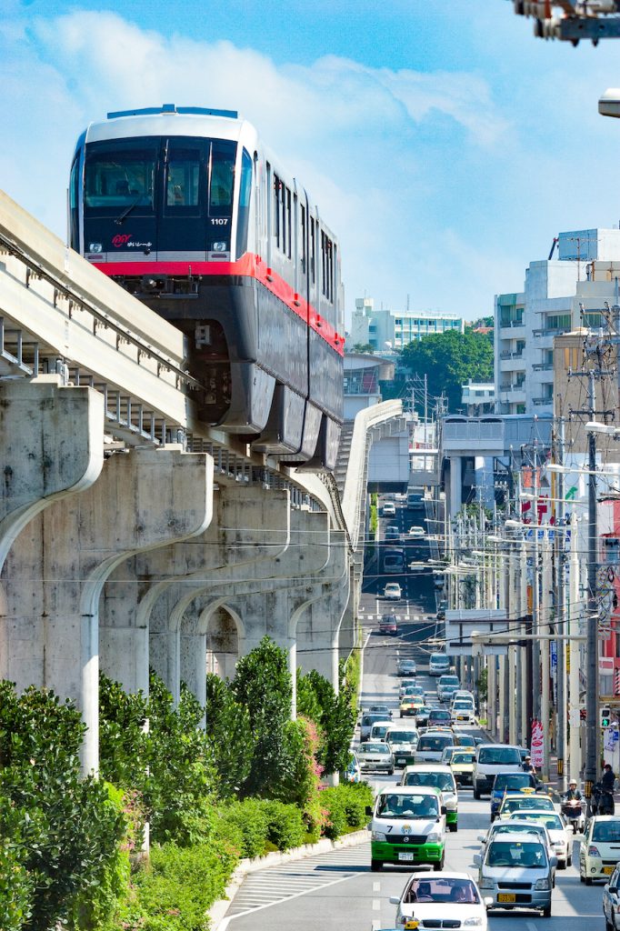 07 県庁前駅ゆいレール