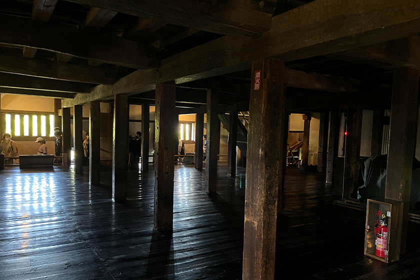 松本城の天守５階内部、破風入込間と格子窓 癒し憩い画像データベース 138638