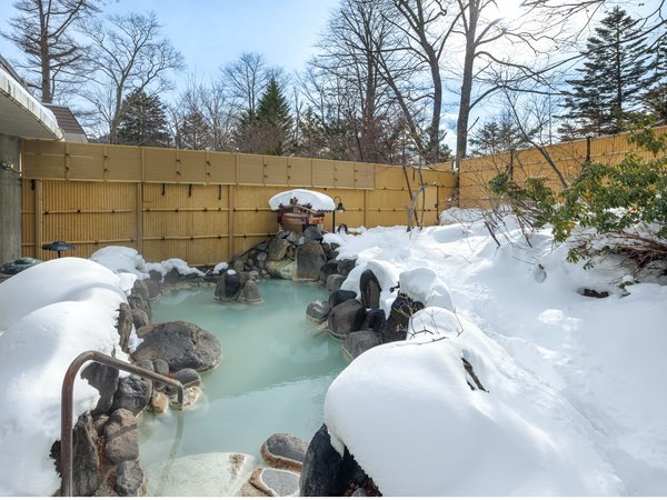 湯元板屋 公式奥日光湯元温泉にある源泉かけ流し旅館