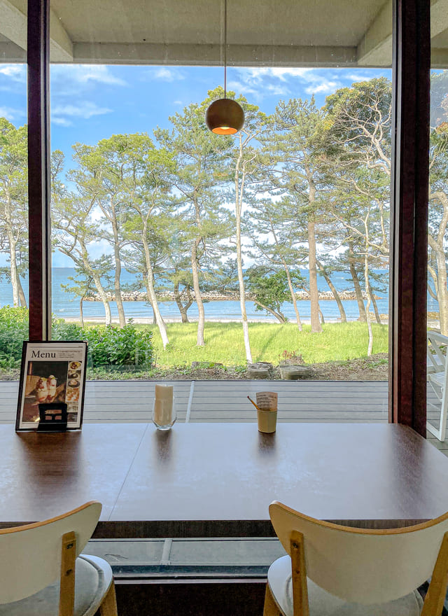 待望の再開！渋谷都会の絶景を眺めながら、至福のひとり時間が過ごせる「SHARE LOUNGE」るるぶ&more