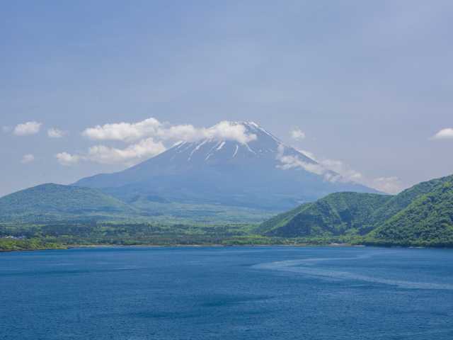 Wダイアモンド富士と芝桜最高！本栖湖リゾート竜神池は見頃が多い - amAtavi