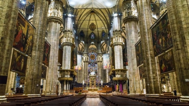 ドゥオーモ - Wikipedia