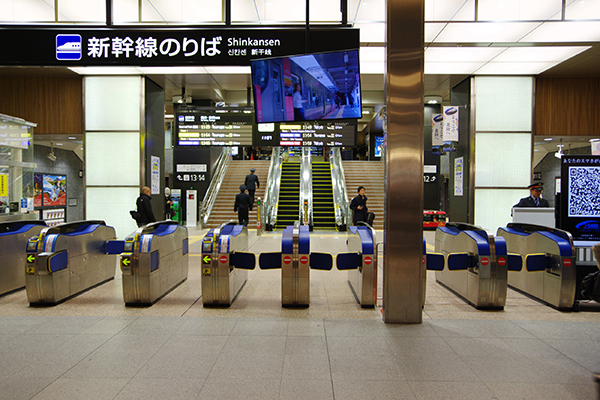 北陸新幹線金沢駅改札内に「駅弁自販機」を設置します！ - ジェイアールサービスネット金沢