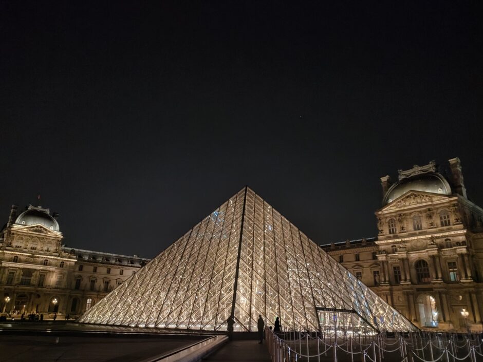 ルーヴル美術館チケット・営業時間・アクセス情報 2025年版