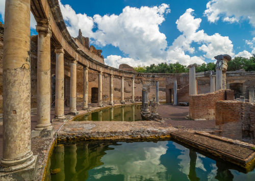 2 4 ヴィッラ・アドリアーナ