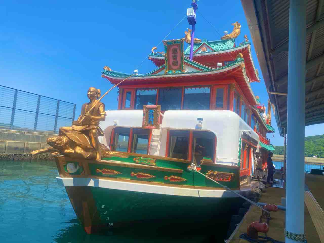 コースと船のご紹介鳥羽湾めぐりとイルカ島