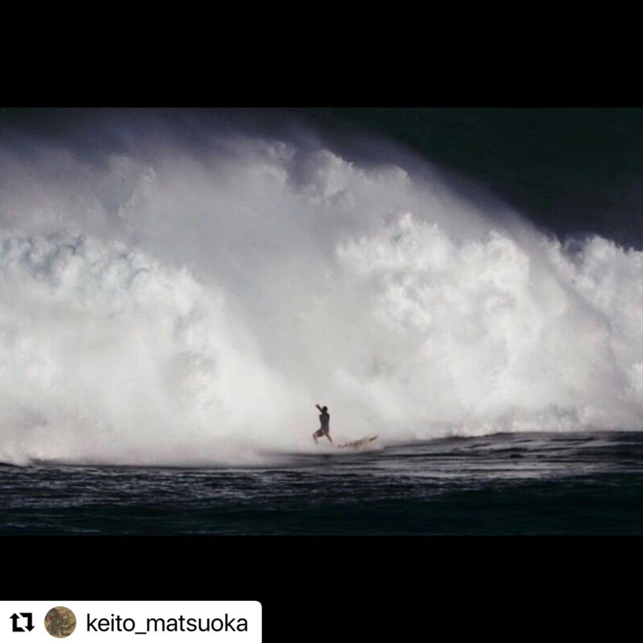 ローラ・エネヴァーがビッグウェーブサーフィンのパドルインでギネス世界記録を更新！THE SURF NEWS「サーフニュース」