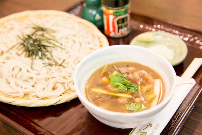 福ビル地下飲食店街の老舗店!!』by 讃岐そば : 戸隠そば