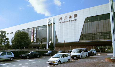 主要鉄道駅2024年9月18日更新 燕三条駅 ① 改札外・駅周辺: 新潟移住民が書くブログ！