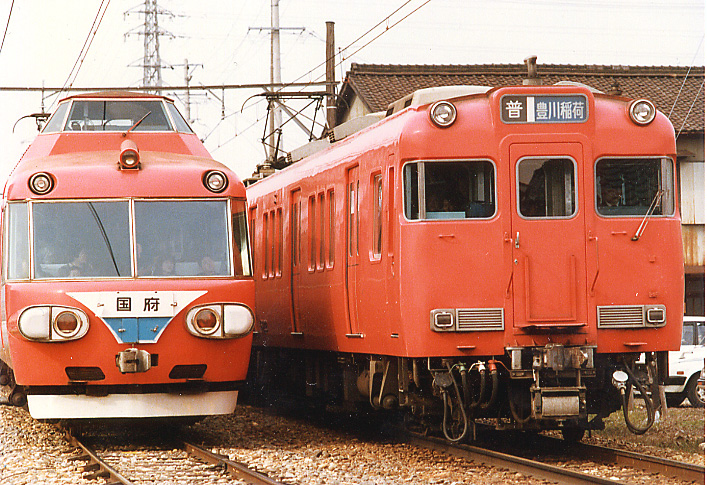 2023年豊川稲荷の初詣の混雑状況、アクセスは？いつまでに行く？屋台は？│ホワイトファーム