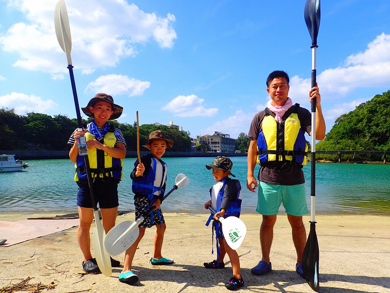 カヌーやカヤックを楽しむときの恰好を教えて！マングローブカヤックについてもご紹介アクティビティジャパン