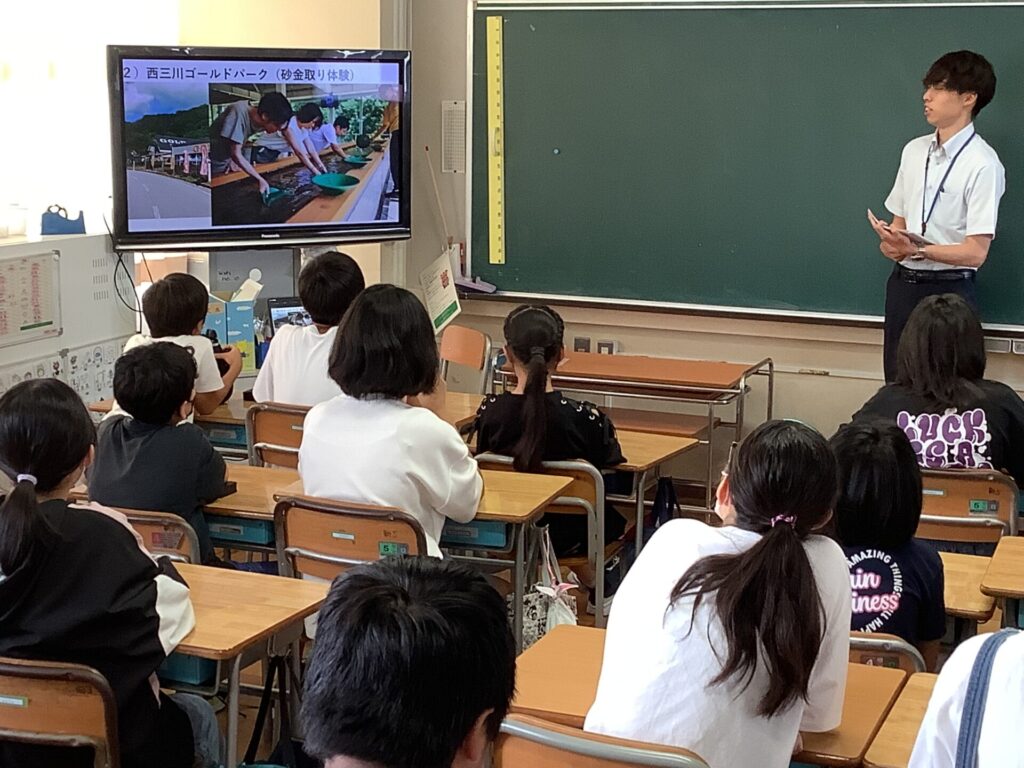 佐渡のギリシャっぽい巨大廃墟 :: デイリーポータルZ