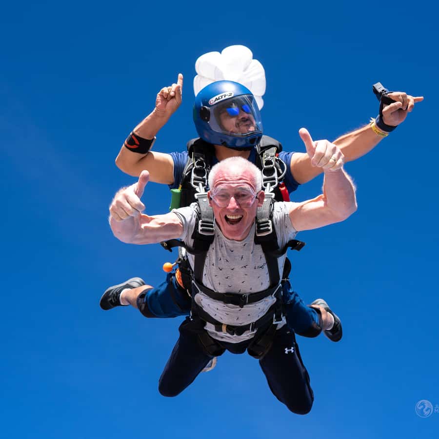 カオヤイでのスカイダイブタイでの最初のジャンプスカイダイビング体験Klook