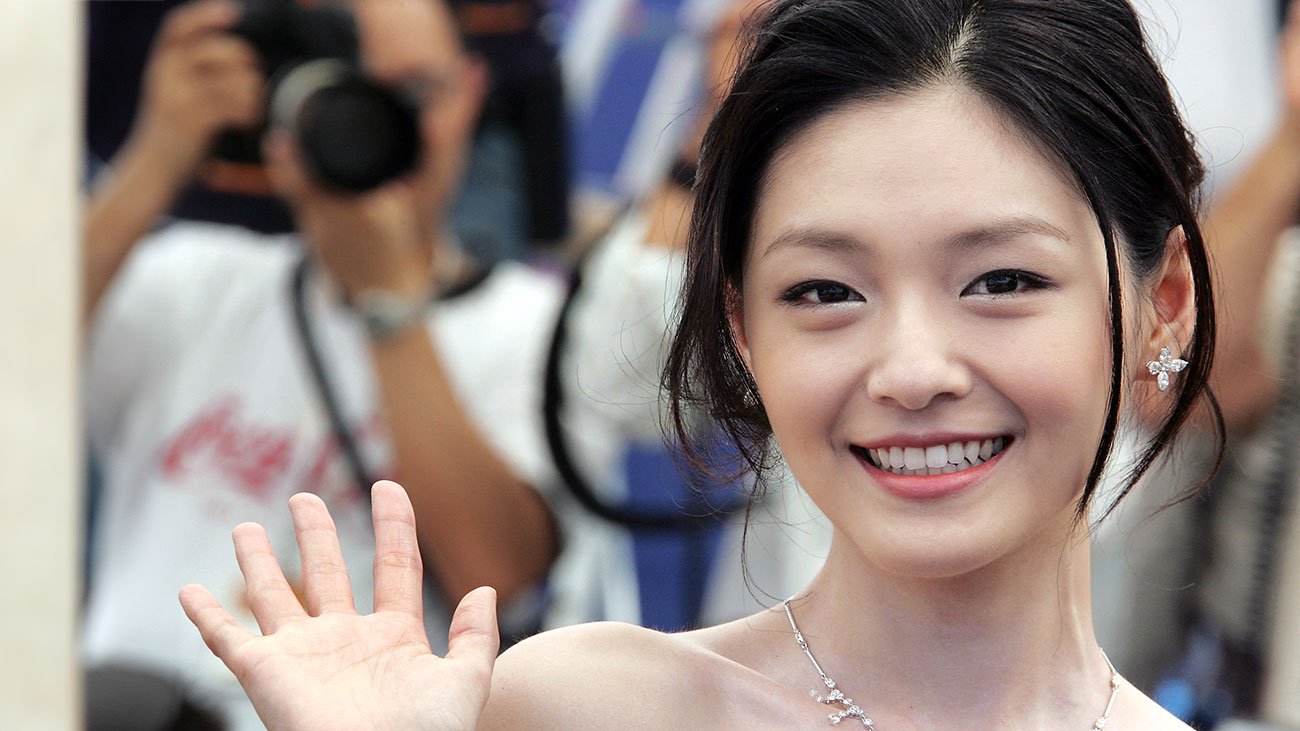 台湾、「黒くてふっくら」から「白くてスリム」に変化した女神が話題--人民網日本語版--人民日報