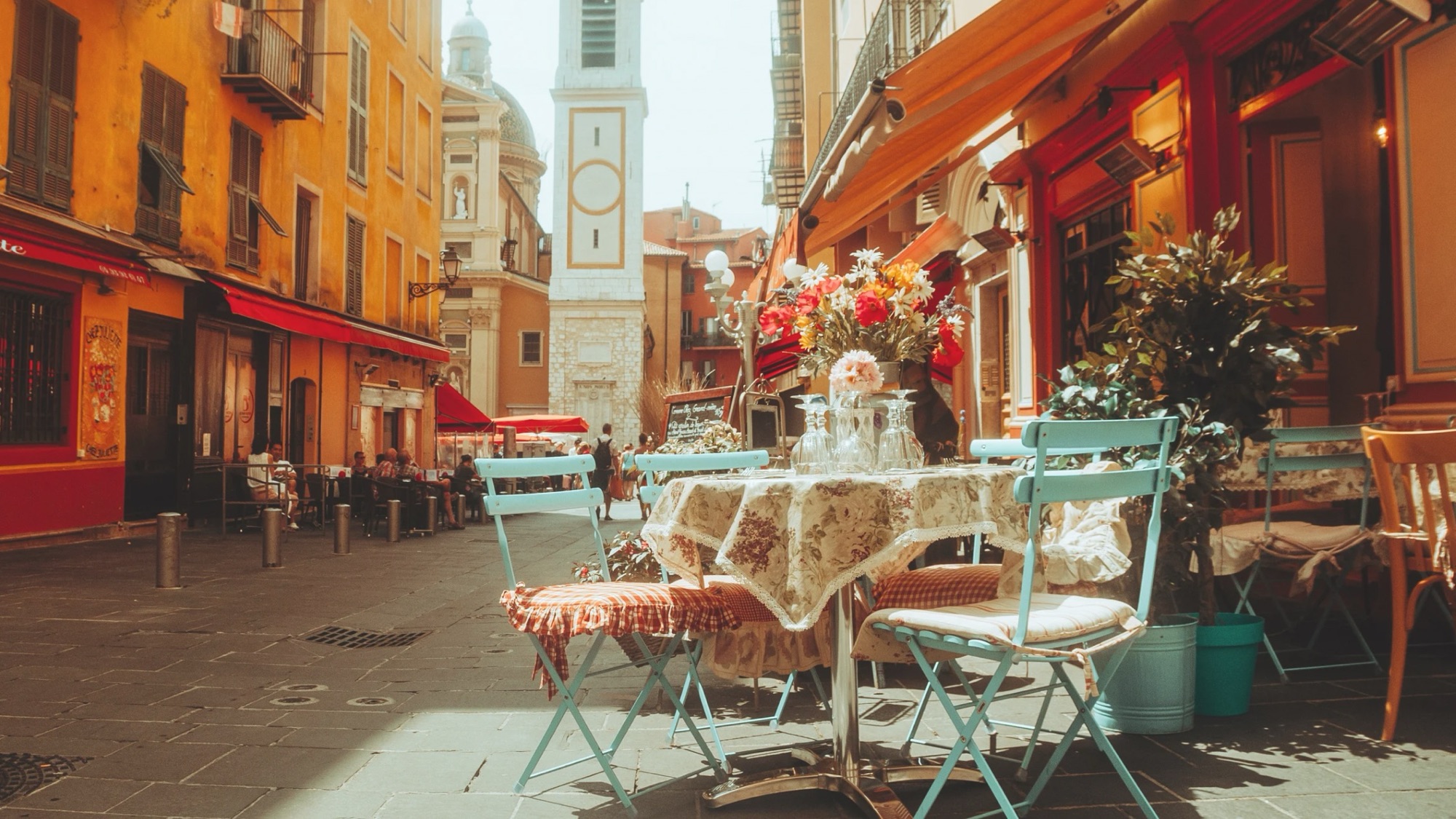 アヴィニョンでの人気おすすめホテル6選！エリア別の治安と選び方フランスボックスフランス旅行情報