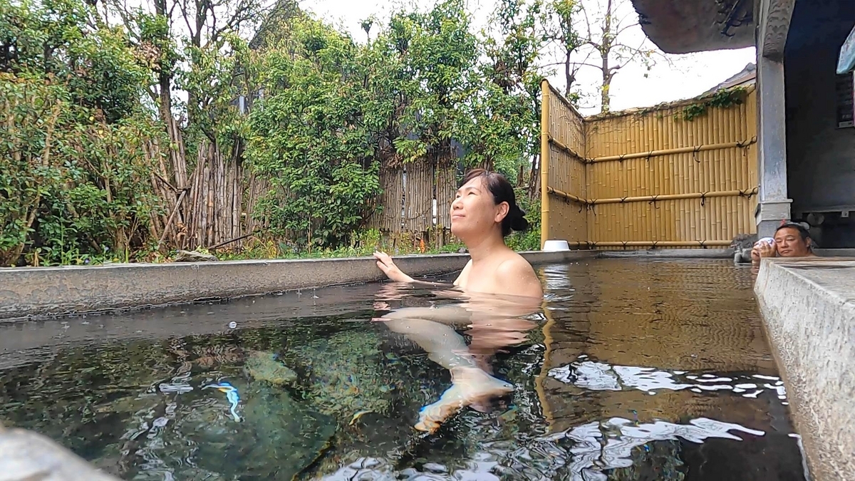 大阪でおすすめの岩盤浴デート！鶴見緑地湯元水春 – 鶴見緑地湯元 水春｜大阪最大級の日帰り温泉・岩盤浴