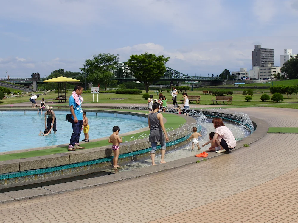 RYOKKEN＞庭園とアンティークに囲まれた憩いのカフェ｜旭川市のおすすめグルメなら旅色