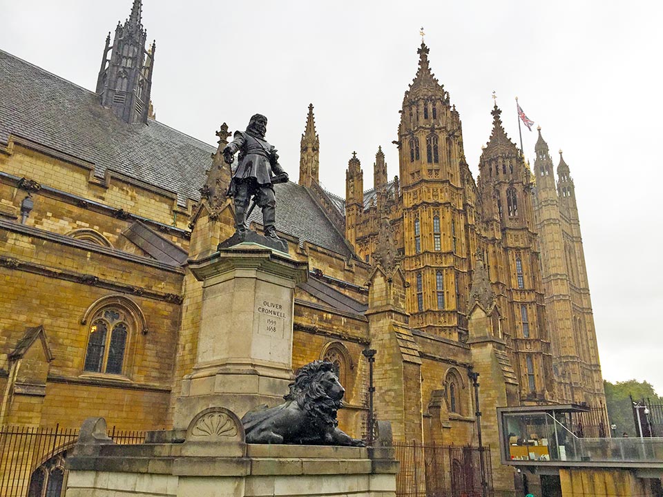 ウエストミンスター宮殿 英国国会議事堂Palace of Westminster Houses