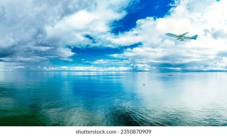 羽田空港を離発着する飛行機！海の上から観察しよう！クルージングナビ貸切クルージングなら東京湾アニバーサリークルーズ