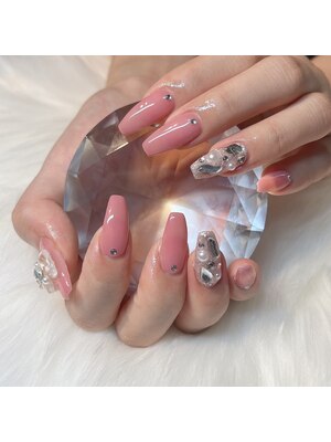 WHITE NAIL 西宮北口店【ホワイトネイル西宮北口店】～パラジェル導入サロン～｜ネイルサロン予約(BIGLOBE)