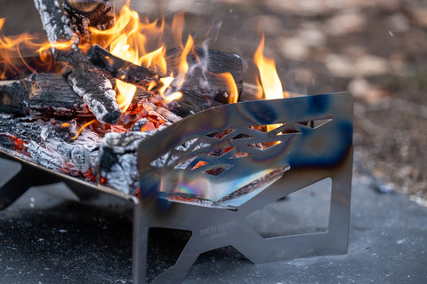 キャンプでの焚き火初心者の火おこし術・やり方～これだけ覚えれば焚き火マスター - 焚き火場づくり日本焚き火コミュニケーション協会