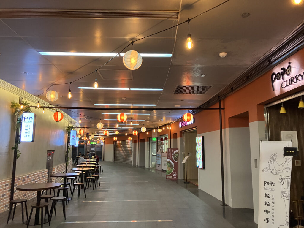 絶対外せない高雄おすすめ観光!世界で最も美しい駅「美麗島」光のドームを堪能！ギュッと台湾