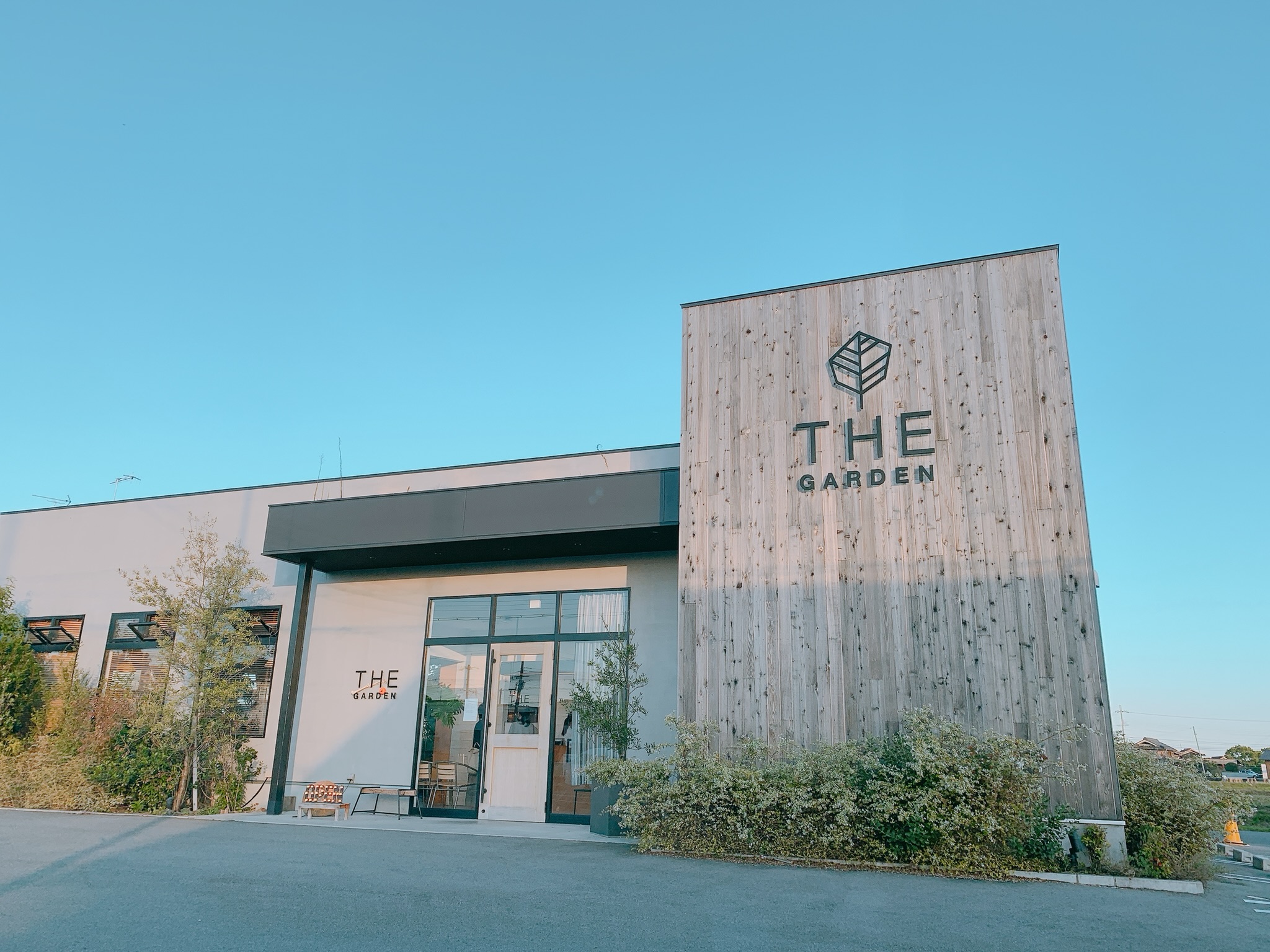 カフェ・喫茶店の看板デザイン例とデザインのコツ看板のサインシティ