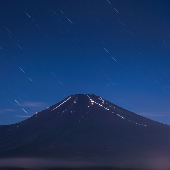 sunset mt. Fuji 夕富士夕時に眺める太平洋越しの富士。