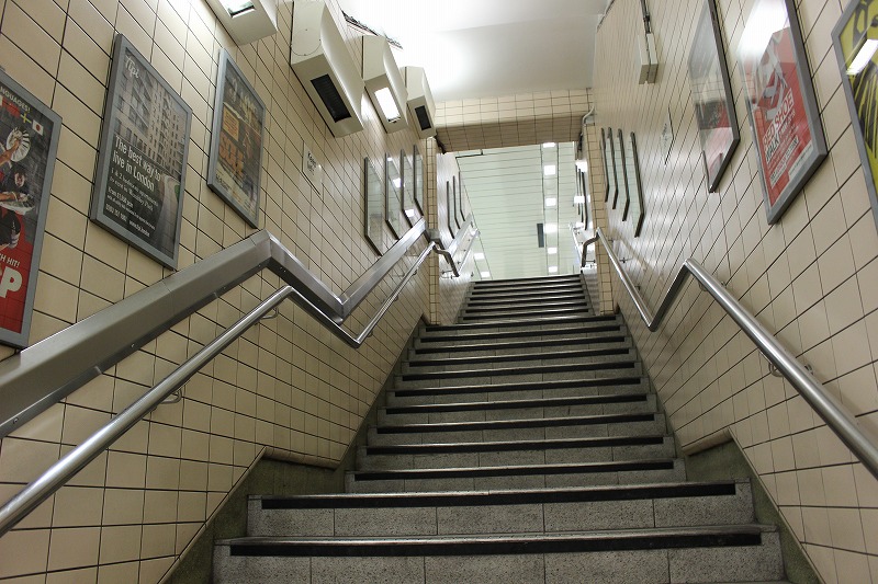 ロンドン近郊の街、ウィンザーのパディントン駅からの行き方旅の図書館 by happy-ambassador