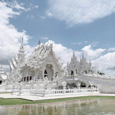 駅から徒歩圏内！お城の風景を楽しめる！タイ・バンコクの新しいナイトマーケット「JODD FAIRS:DanNeramit ジョッドフェアズ・デーンネラミット 」～2023年10月31日までハッピーハロウィンフェスティバル開催～地球の歩き方