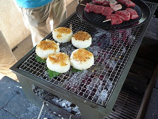 堺市・原池公園の巨大バーベキュー場「堺原池BBQ matoi」は手ぶら&雨OK！子どもの遊び場もるるぶKids