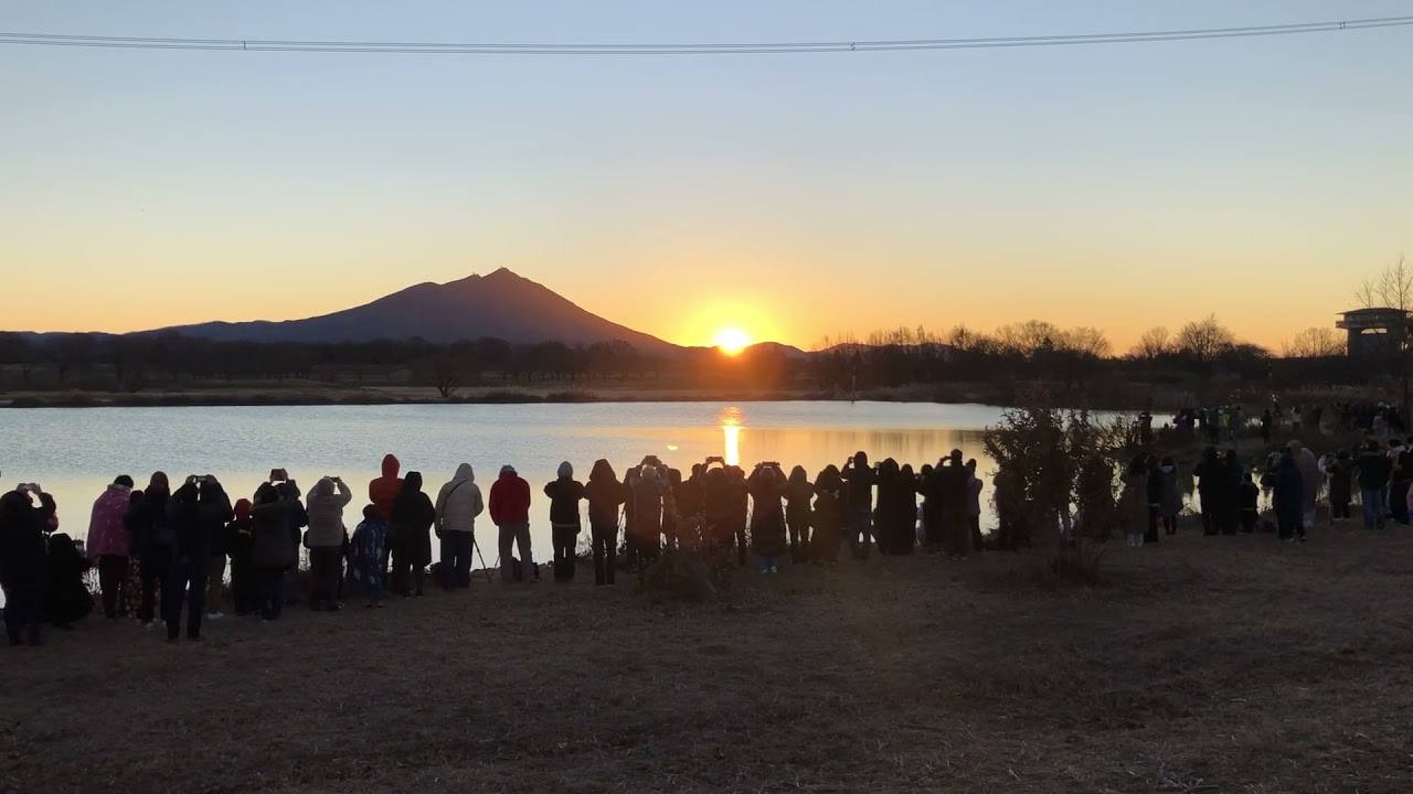 筑波山と母子島遊水地 ： 筑西市観光協会