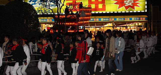 大阪市立信太山青少年野外活動センター | あつまれ！アウトドア女子！ 女性ソロキャンプ体験 初めてでも大丈夫！秋の夜、まったりソロキャンプしませんか？