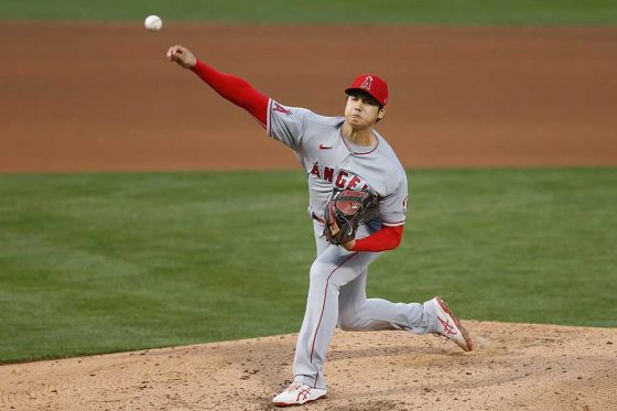 代打の大谷、死球でマウンド上の投手にらむ 本拠地は相手投手にブーイング/大リーグ/デイリースポーツ online