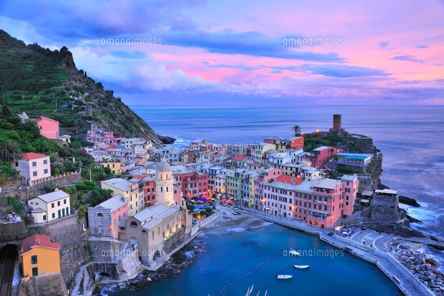 4,600点を超える地中海 街のイラスト素材、ロイヤリティフリーのベクター素材グラフィックスとクリップアート - iStock