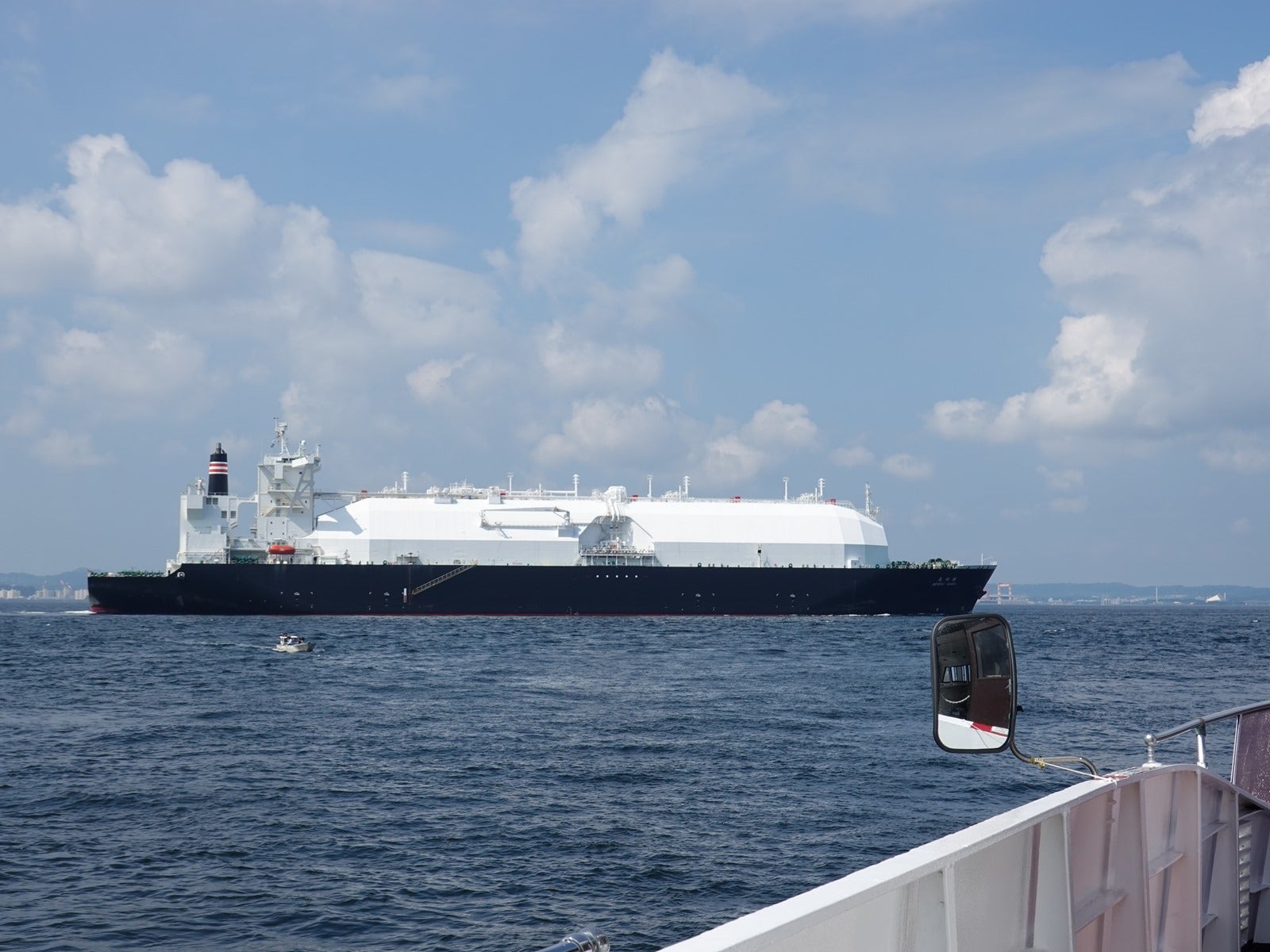 新宿発 ＜5月出発催行決定！＞東京湾に浮かぶ海上要塞「第二海堡」に特別上陸！海堡を見て♪食べて♪上陸して♪海堡大満喫ツア