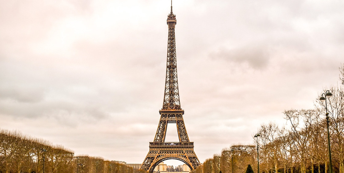 エッフェル塔のレストラン 地元産のオーガニックな食材のレストランに生まれ変わるFRANCE 365：フランス最新情報・フランス語学習お役立ち情報