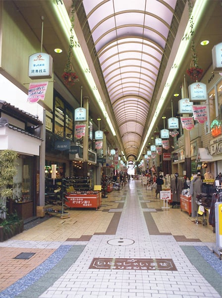 栃木県宇都宮市 オリオン通り商店街の写真素材240201348 毎月1点無料