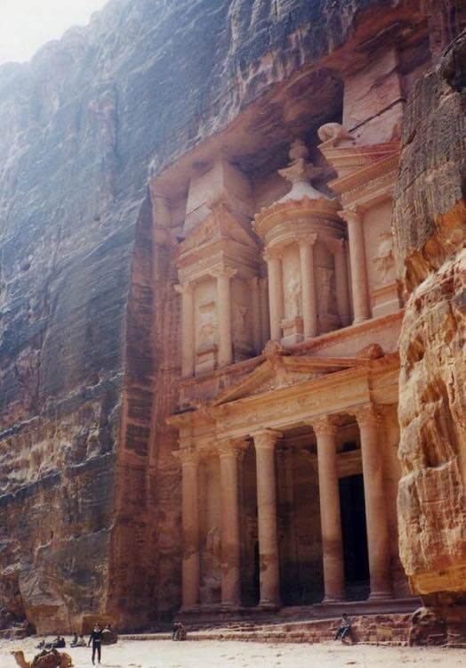 ペトラ旅🇯🇴インディジョーンズの舞台、入場料が世界一高い世界遺産ペトラ遺跡。 アジア 27 2024年6月10日〜14日