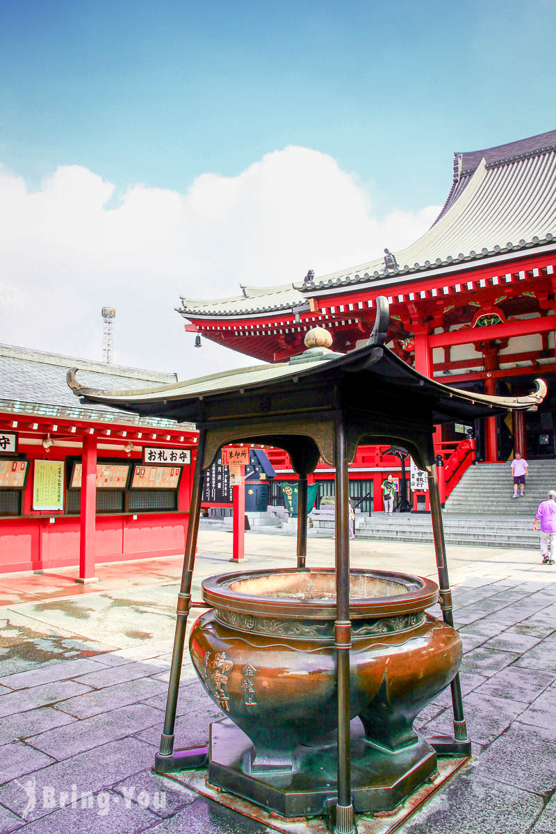日本東京景點 雷門淺草寺、仲見世通、寶藏門好逛好買好拍照，白天+夜晚必拍景色與交通方式。 -