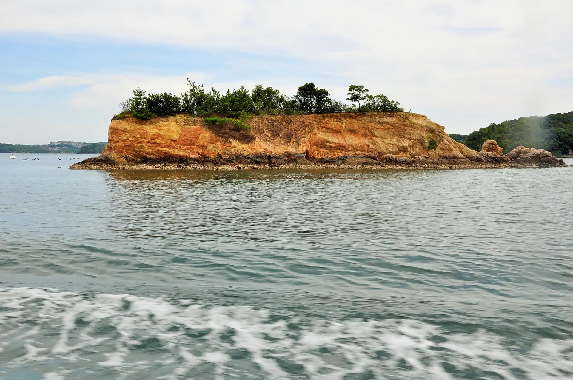 志摩地中海村へのアクセスに「海上タクシー」が新登場！賢島から潮風や波を感じる “海さんぽ” を楽しもう！取材レポート観光三重