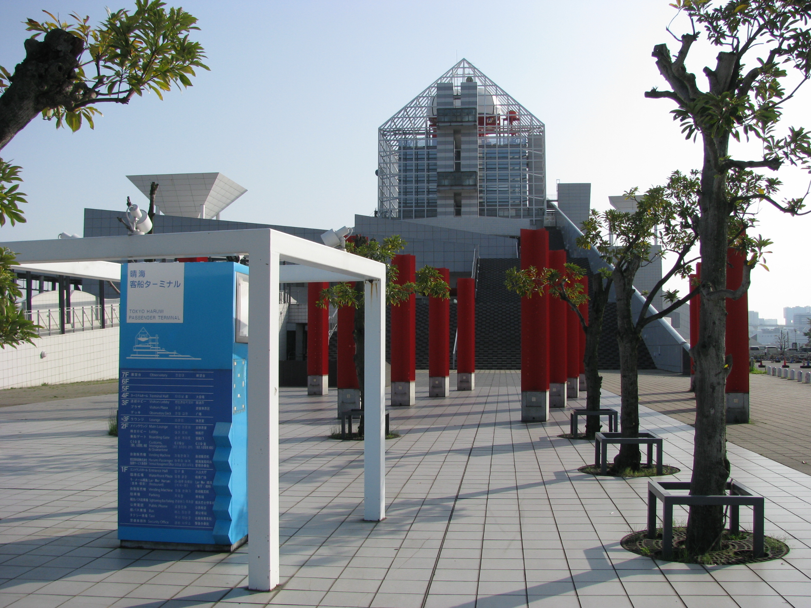 晴海客船ターミナル 東京都の夜景 営業時間や駐車場情報など夜景FAN