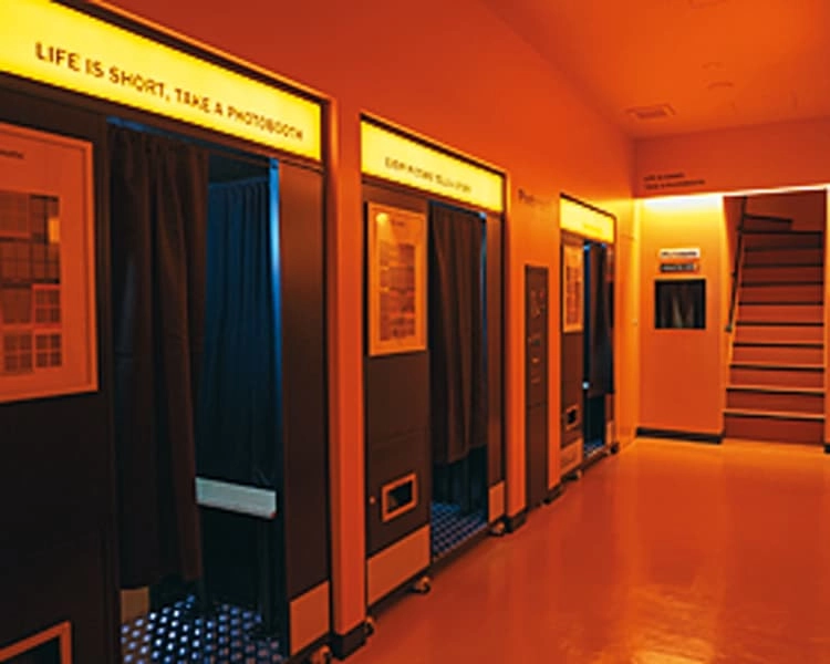 4月の東京は韓国プリクラ風カード2枚セット：A: その他グッズカドストKADOKAWA公式オンラインショップ