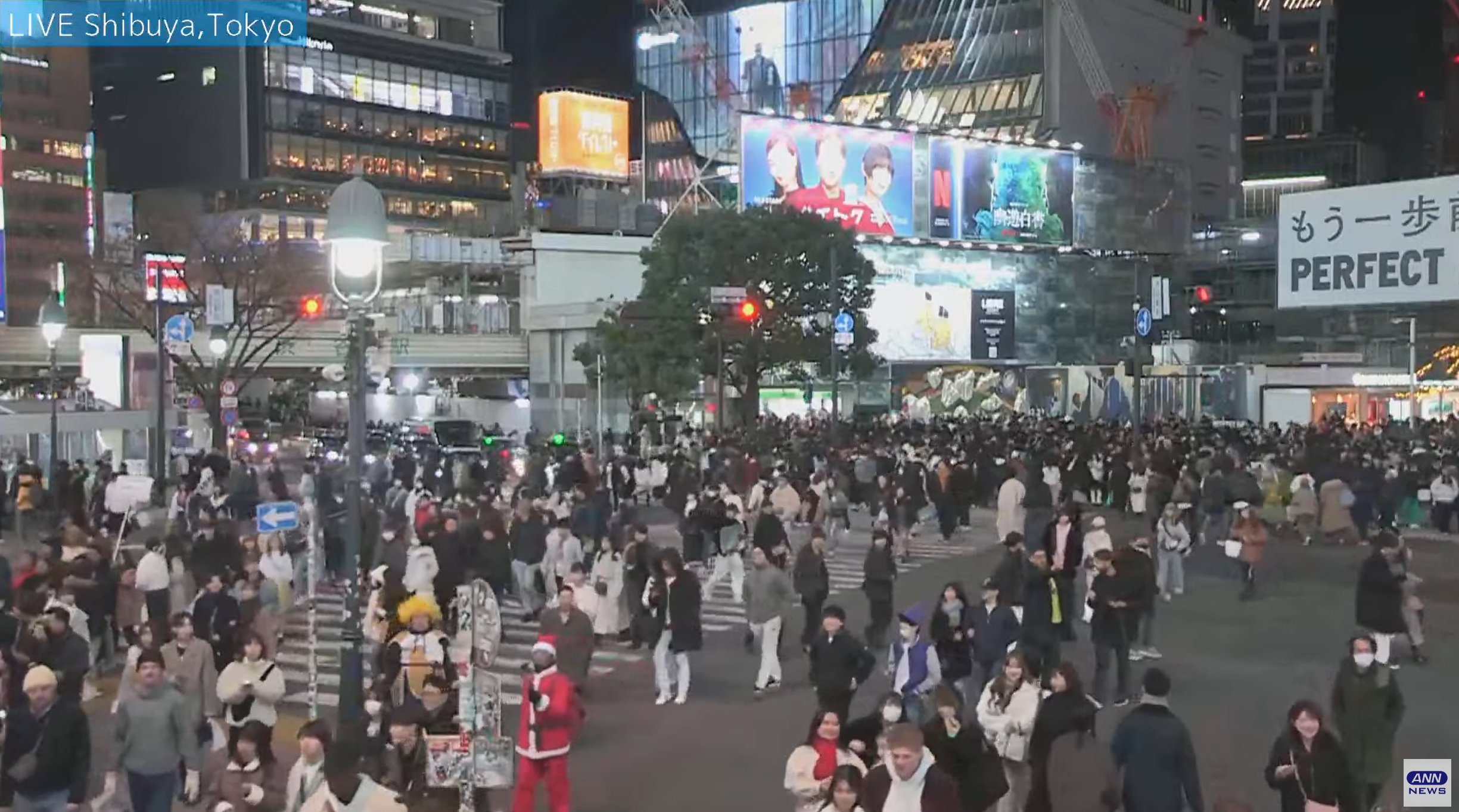 休止中 SIBCHTV渋谷スクランブル交差点ライブカメラ 東京都渋谷区神南ライブカメラDB