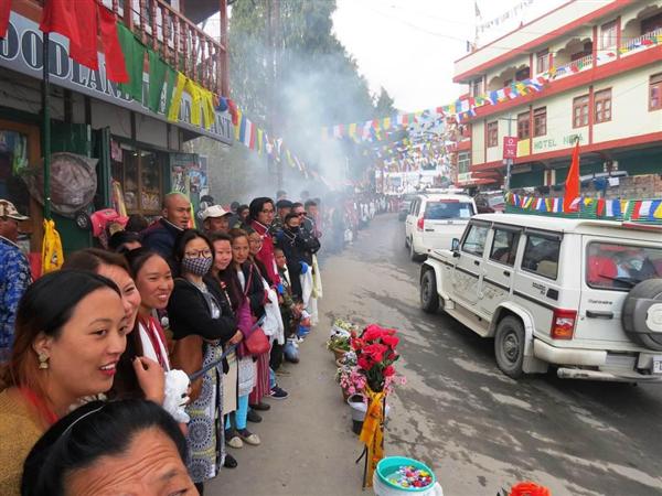 インド アルナーチャルプラデーシュ州ジロにて刺青とノースプラグのアパタニ族探しでパヤアロパチョ！！！ -