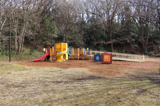 こども自然公園 横浜 アスレチック遊具＆BBQ＆ミニ動物園で遊べる