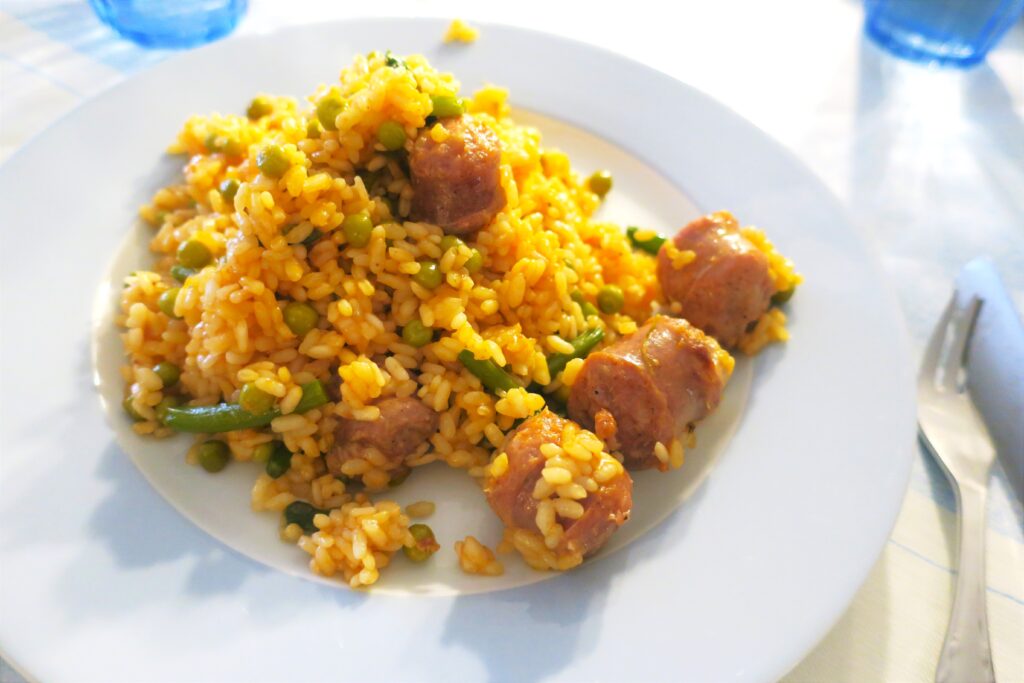 Amazon.co.jp: スペイン産 ロンガニーサ 生チョリソ約500g